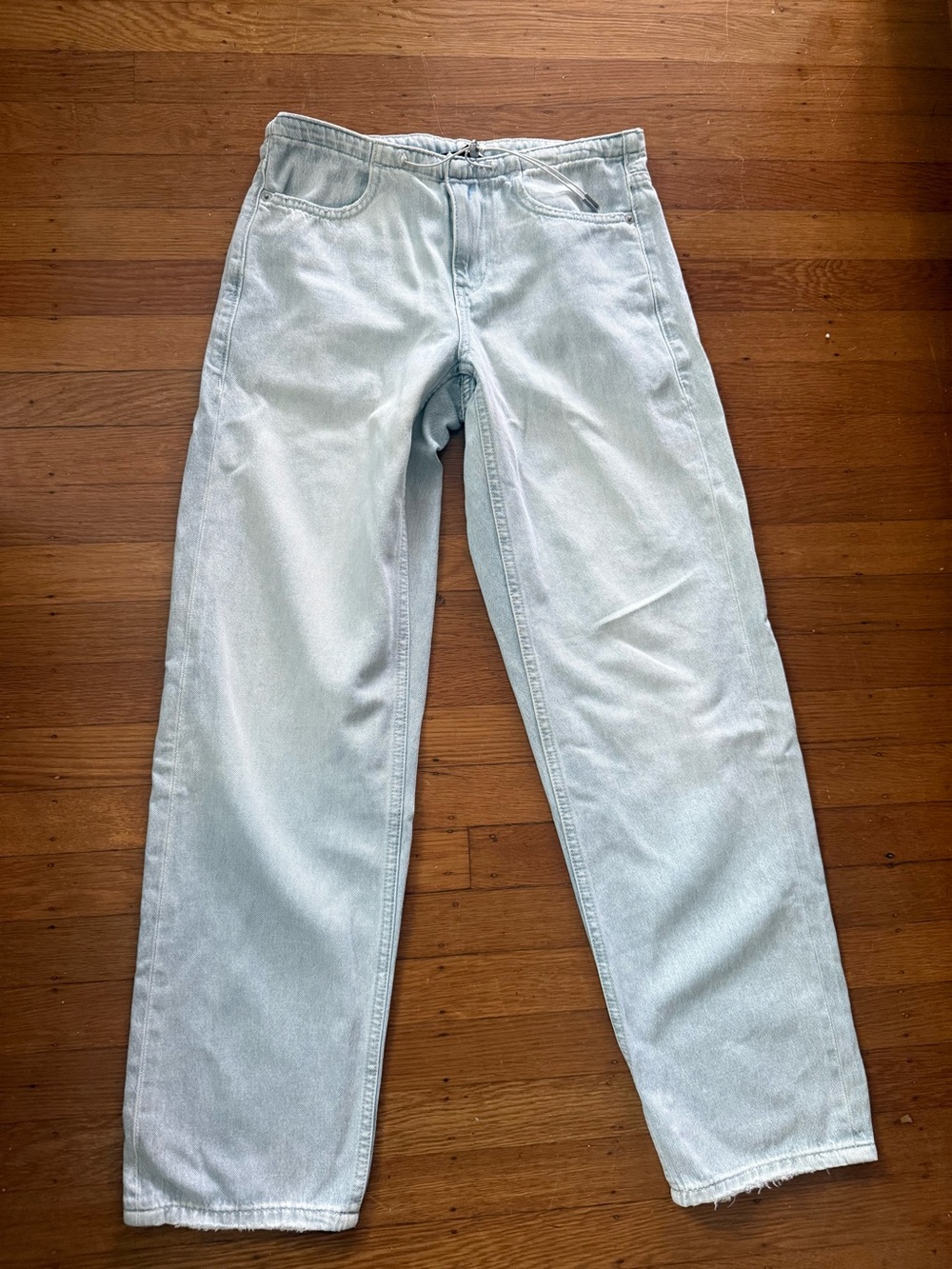 NWOT Banana Republic Light Wash Relaxed Jeans
